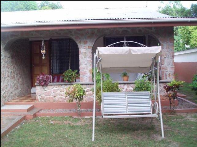 Seashell Self Catering Villa Grand Anse  Room photo